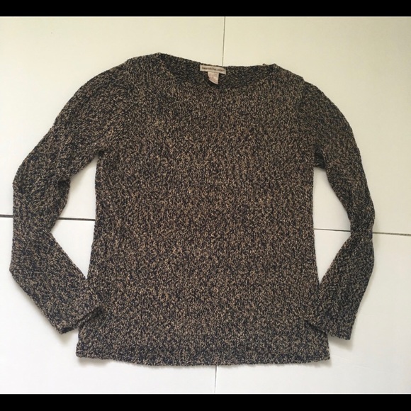 Sweater - Picture 1 of 2